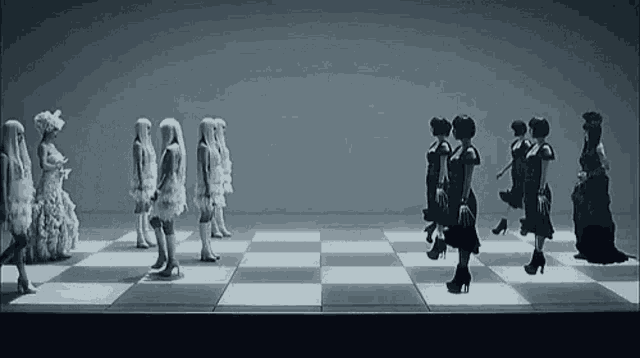 Chess Ladys Black And White GIF - Chess Ladys Black And White Chess Board GIFs