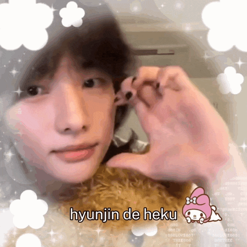 a picture of hyunjin de heku with a my melody sticker