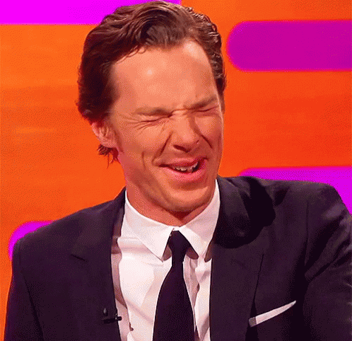 Laughing Hard GIF - Benedict Cumberbatch Laughing Giggle GIFs