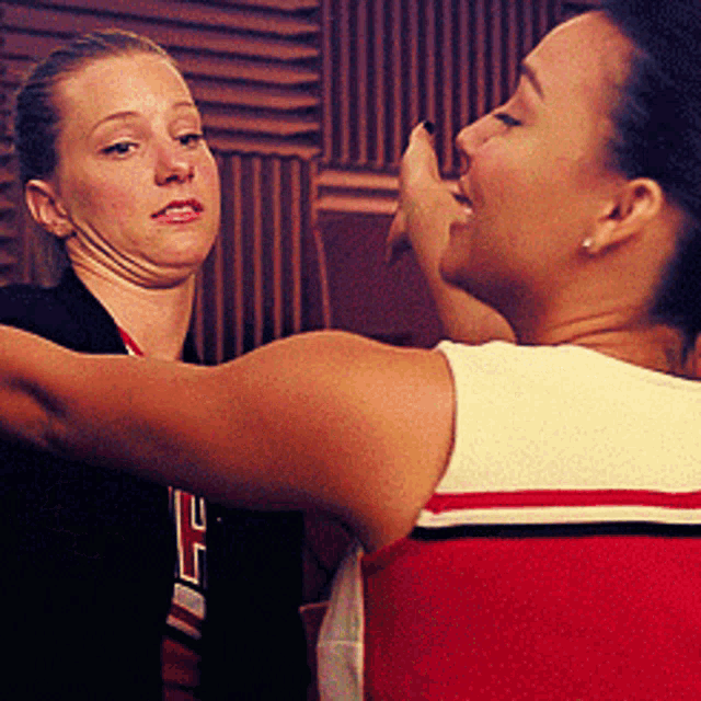 Glee Brittana GIF - Glee Brittana Hug GIFs