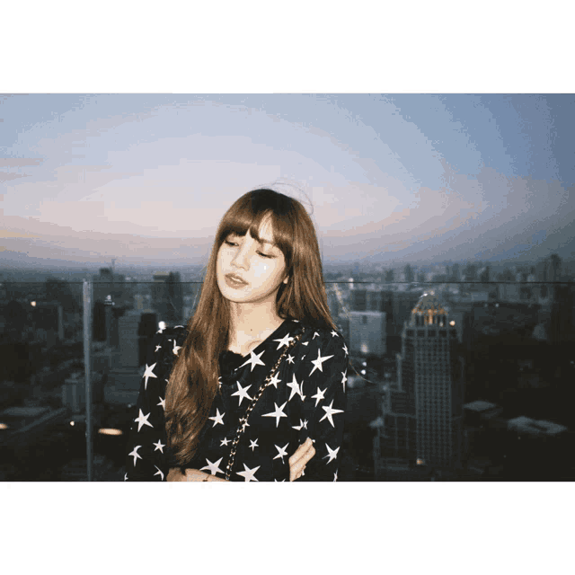 Blackpink Lisa Lisa Rooftop Meme