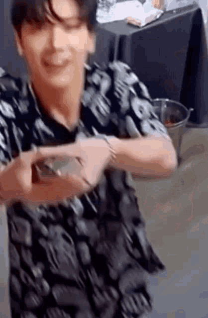 Goregiz Ten GIF