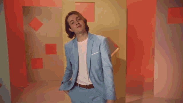 Dayglow Close To Me GIF - Dayglow Close To Me Close To You GIFs