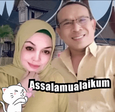 a man and a woman posing for a picture with the words assalamualaikum