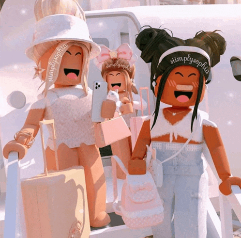 a picture of two dolls with simplysophia written on their head