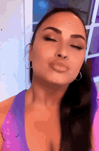 Demi Lovato Kiss GIF - Demi Lovato Kiss Gorgeous GIFs