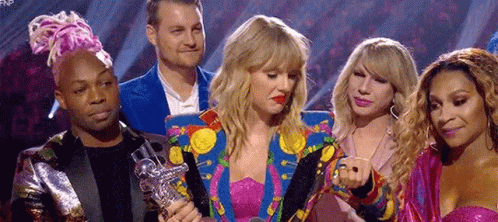 Taylor Swift No Time GIF - Taylor Swift No Time Its Late GIFs