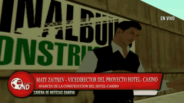 a man is standing in front of a sign that says en vivo