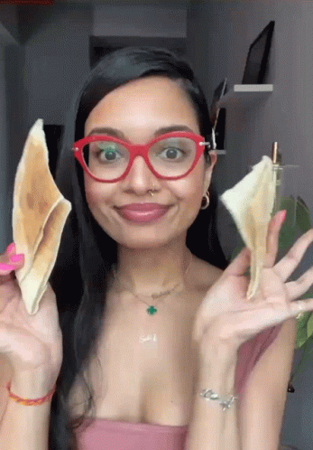 Face Reveal Chef Priyanka GIF - Face Reveal Chef Priyanka Tongue Bite GIFs