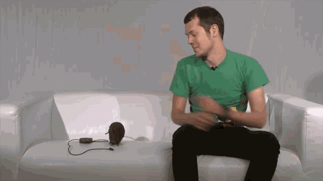 Mike Channell Any Farrant GIF - Mike Channell Any Farrant Jane Douglas GIFs