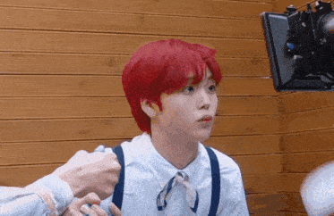 Cravity Hyeongjun GIF - Cravity Hyeongjun Hyeongjun Sprayed With Water GIFs