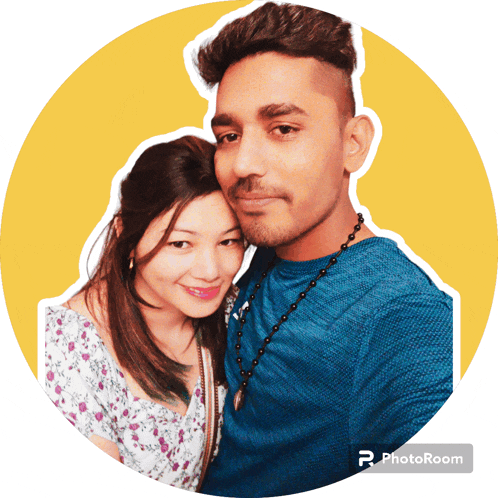 a photo of a man and a woman with the photoroom logo in the corner