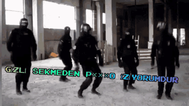 a group of soldiers are dancing in a room and the words gizli sekmeden pxxxo iz yorumdur are above them