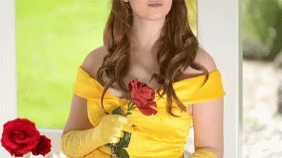 Cosplay Belle GIF - Cosplay Belle GIFs