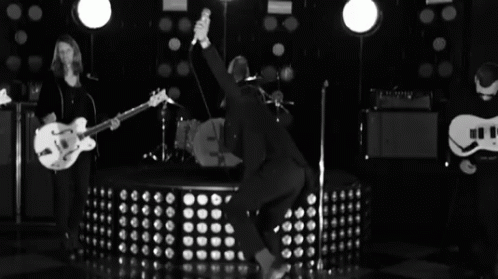 Cage The Elephant Cold Cold Cold GIF - Cage The Elephant Cold Cold Cold Its Cold GIFs