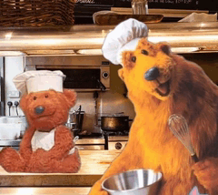 Bear In The Big Blue House Chef Bear GIF - Bear In The Big Blue House Chef Bear Chef GIFs