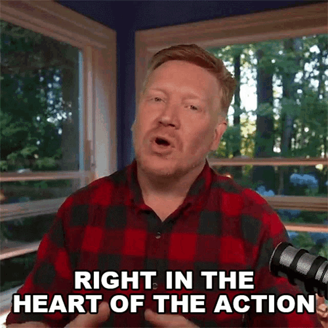 Right In The Heart Of The Action Jack Herrington GIF - Right In The Heart Of The Action Jack Herrington Freecodecamp GIFs