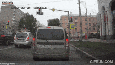 a van with a license plate that says 071 oh 75