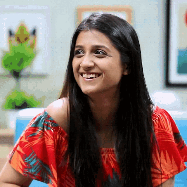 Smiling Aarohi Patel GIF - Smiling Aarohi Patel Manan Ni Therapy GIFs
