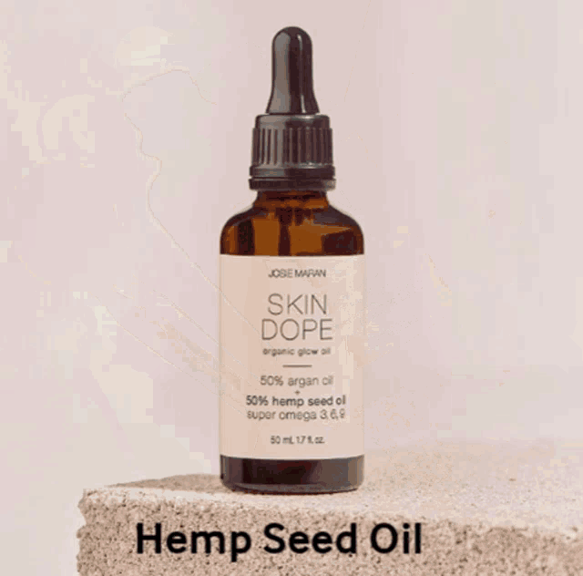 Hemp Oil For Skin Hemp Oil In Skin Care GIF - Hemp Oil For Skin Hemp Oil In Skin Care Organic Hemp Seed Oil For Face GIFs