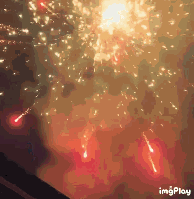 Qt Qtqt GIF - Qt Qtqt Fireworks GIFs