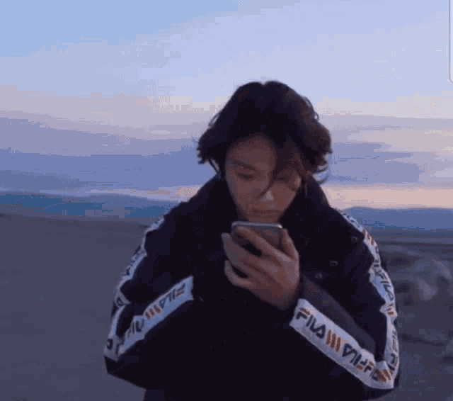 Jungkook Zaynvsolo GIF - Jungkook Zaynvsolo Jungkook Confuse GIFs