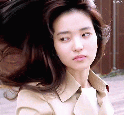 김태리 머릿결 머리카락 머리칼 샴푸광고 머리숱 풍성 GIF