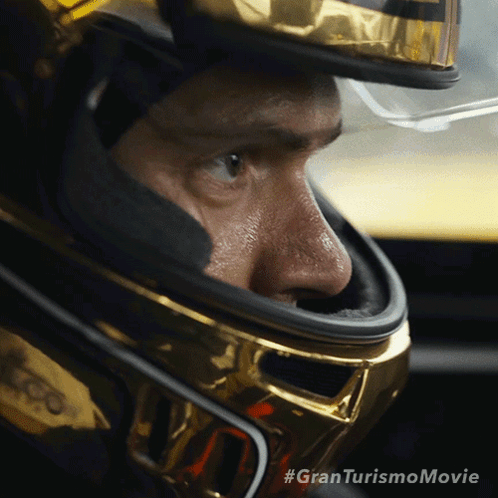 Looking At The Side Gran Turismo GIF - Looking At The Side Gran Turismo Glancing At The Side GIFs