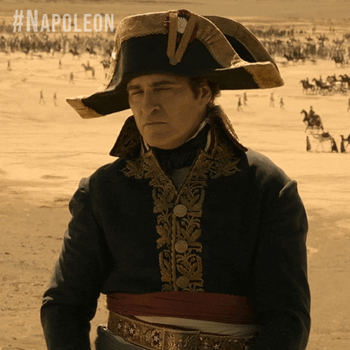 Looking Around Napoleon Bonaparte GIF - Looking Around Napoleon Bonaparte Joaquin Phoenix GIFs
