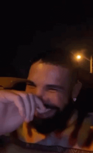 Drake Laughing Yoursagainn GIF - Drake Laughing Yoursagainn GIFs