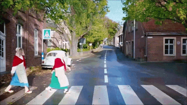 Remake Mönsterlänner Meersken GIF - Remake Mönsterlänner Meersken Abbey Road GIFs