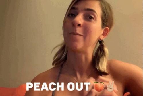 Peach Out Smile GIF - Peach Out Smile Peace Sign GIFs