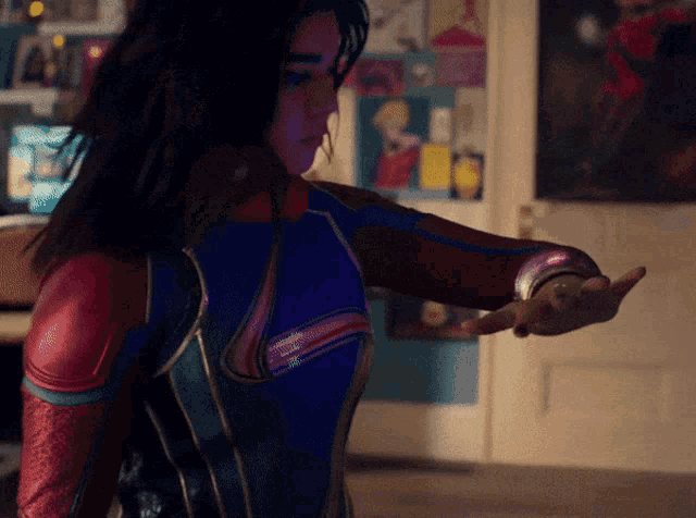 Ms Marvel Kamala Khan GIF - Ms Marvel Kamala Khan Captain Marvel GIFs