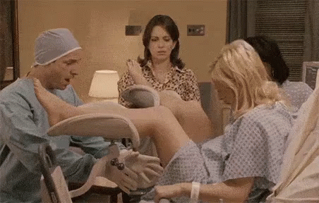 Faint GIF - Amy Poehler Tina Fey Giving Birth GIFs