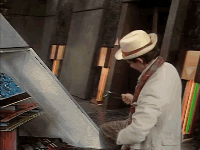7th Doctor Spoon Playing GIF