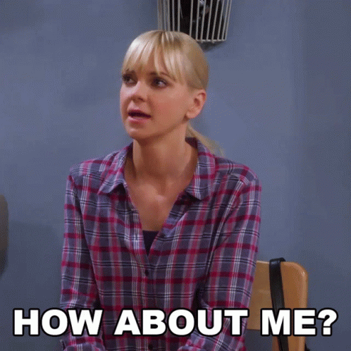 How About Me Christy Plunkett GIF - How About Me Christy Plunkett Anna Faris GIFs