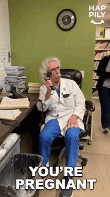 You Are Pregnant Happily GIF - You Are Pregnant Happily Doctor GIFs