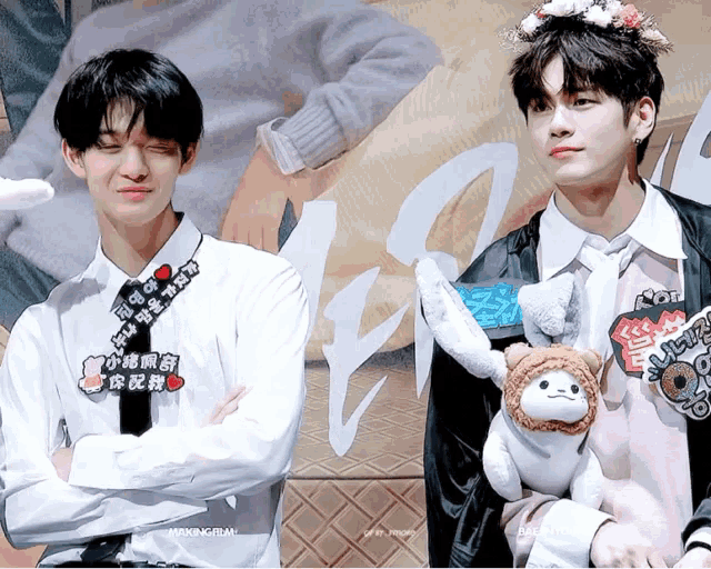 Talk Wanna One GIF