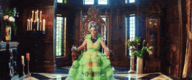 Andrea Bolley Exquisite Things GIF - Andrea Bolley Exquisite Things Jessicabatson GIFs