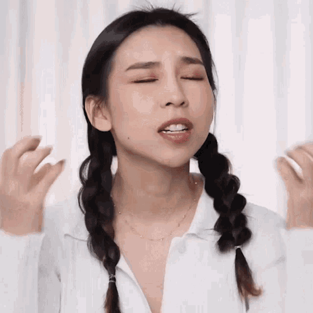 Cant Believe Tina Yong GIF - Cant Believe Tina Yong Unbelievable GIFs