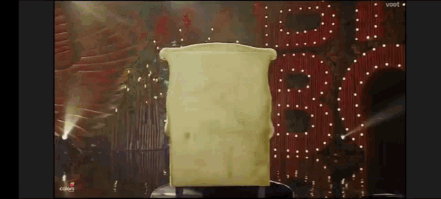 a screen shot of a tv show with the word colors on it