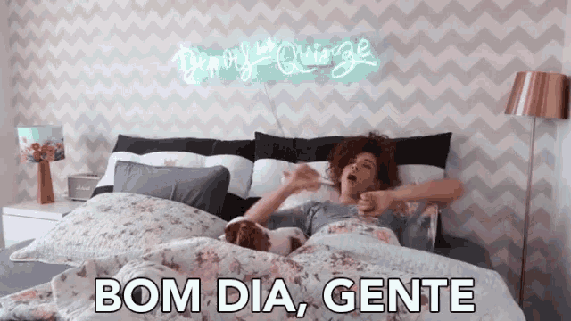Bruna Vieira Youtuber Influenciadora Influencer Brazilian Youtuber GIF