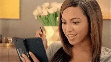 Beyonce Laughing Out Loud GIF - Beyonce Laughing Out Loud Writing GIFs