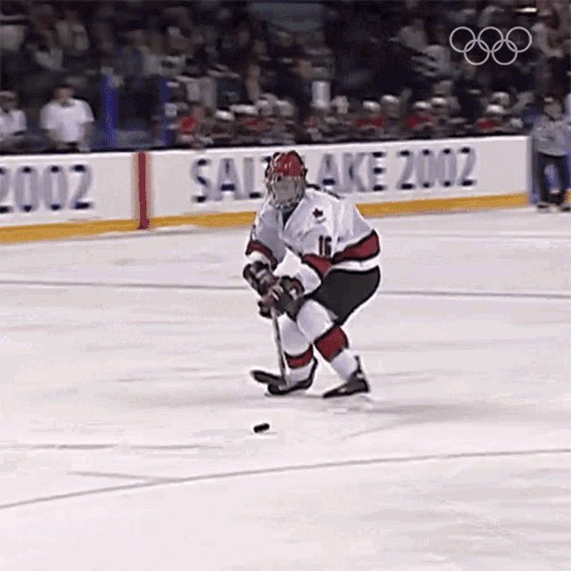 Scoring A Goal Ice Hockey GIF - Scoring A Goal Ice Hockey Canada GIFs