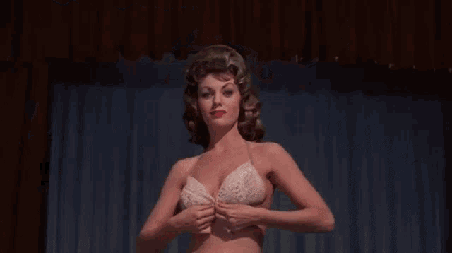 Abell46s Reface GIF - Abell46s Reface Striptease GIFs