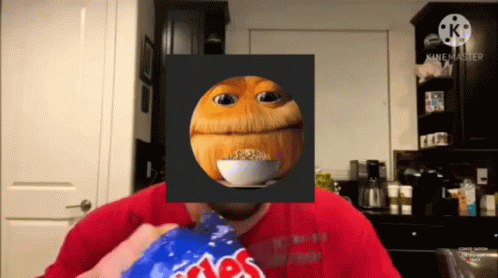 Chipendo Eating GIF - Chipendo Eating Chips GIFs