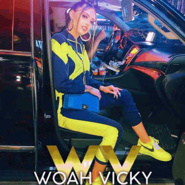 Woah Vicky Vicky GIF - Woah Vicky Vicky Rapper GIFs
