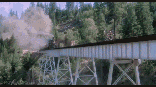 Train Scene Stand By Me  GIF - Stand By Me Chase Train GIFs