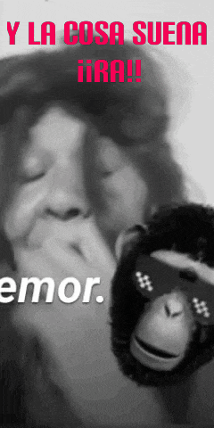 a black and white photo of a woman and a monkey with the caption y la cosa suena ira