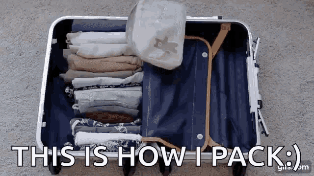 Packing Luggage GIF - Packing Luggage This Is How I Pack GIFs